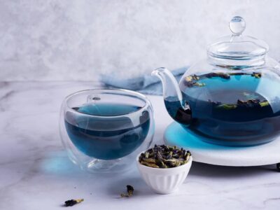 Niebieskiej herbaty, według medycyny ajurwedyjskiej plasują się one w pierwszej czwórce stymulatorów