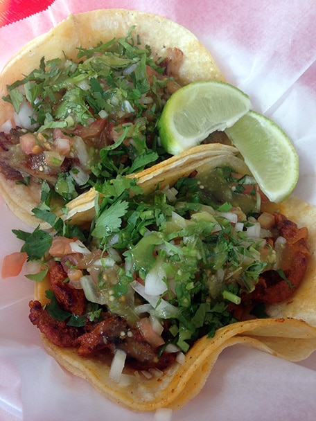 Kuchnia meksykaÅ„ska: Tacos, guacamole, nachos, dania z avocado